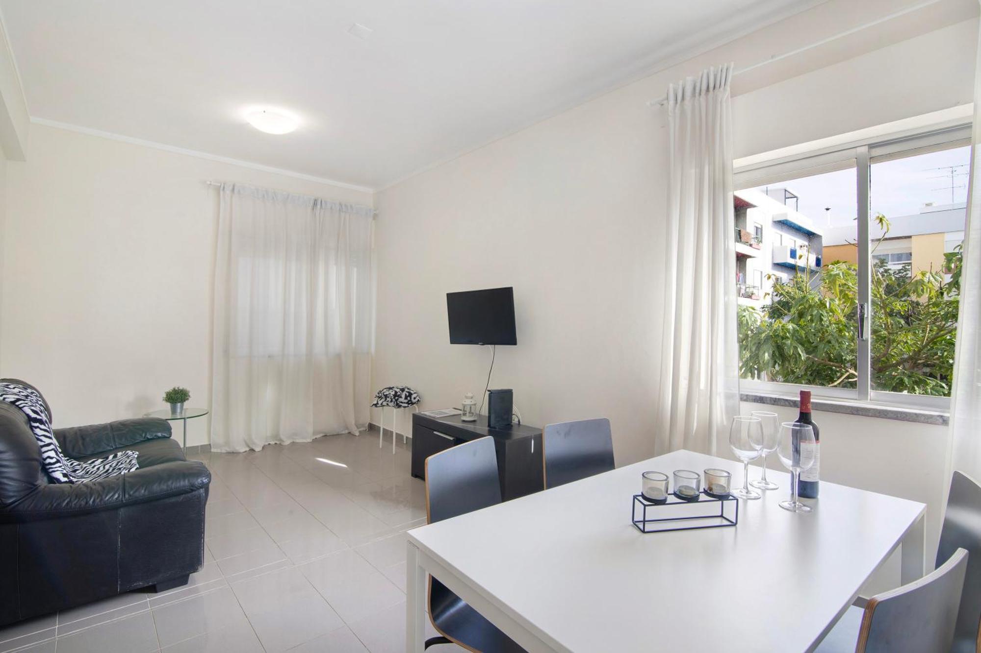 Matinhos House Apartment Фаро Екстериор снимка