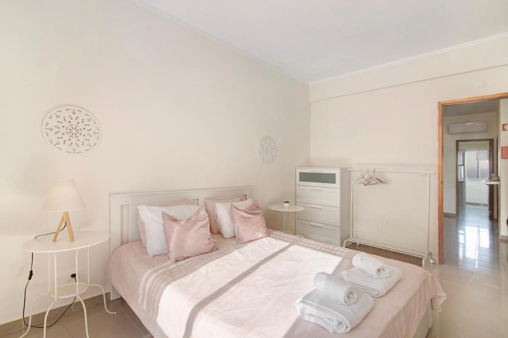 Matinhos House Apartment Фаро Екстериор снимка
